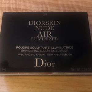 DIORSKIN NUDE AIR Luminizer 001